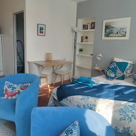 Studio Balcon De La Place Dinan Luaran gambar