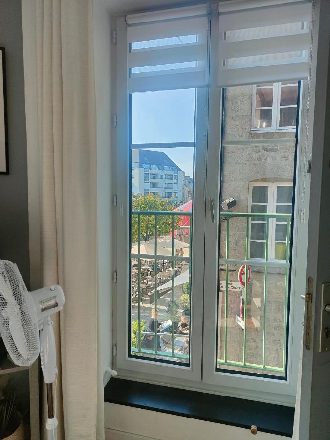 Studio Balcon De La Place Dinan Luaran gambar